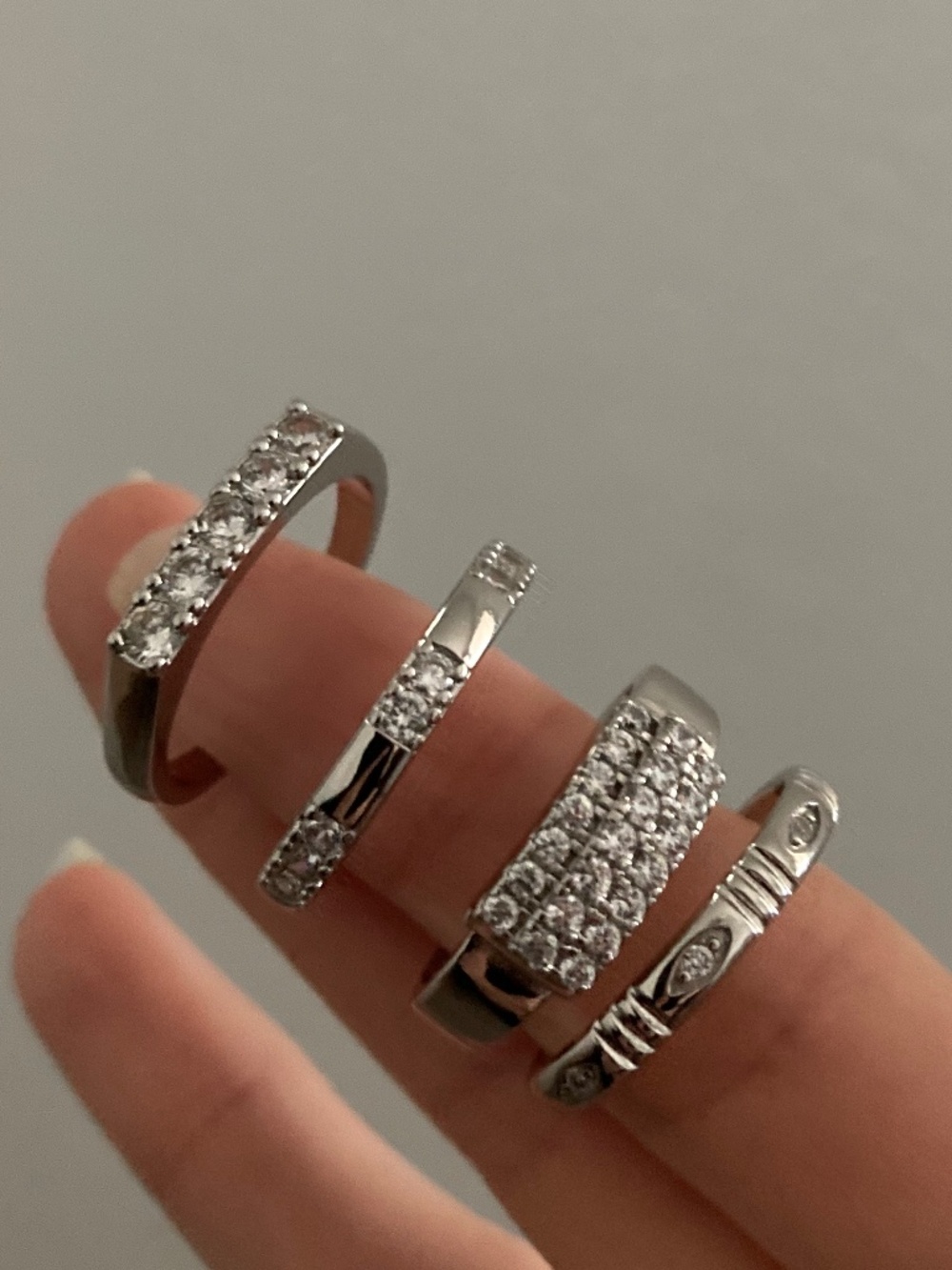 Vanessa Mooney SZ8 Ring SET Silver Stackable layering cocktail Rings Silver Set